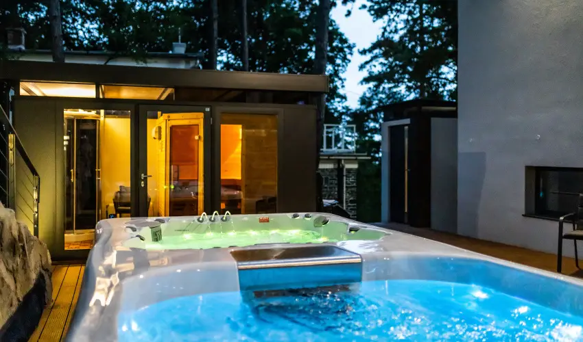 4 �vszak Erdeihotel M�traf�red - M�jus 1. (min. 2 �j)