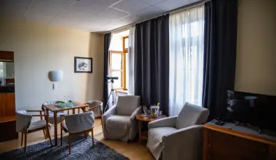 4 vszak Hegyihotel Mtrahza