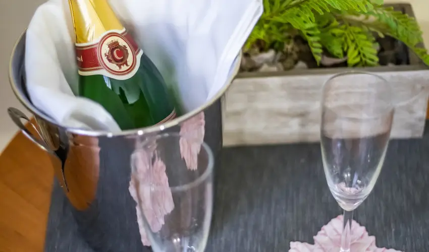 4 vszak Hegyihotel Mtrahza - Mjus 1. (min. 2 j)