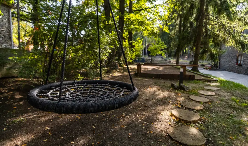 4 vszak Hegyihotel Mtrahza - Mjus 1. (min. 2 j)