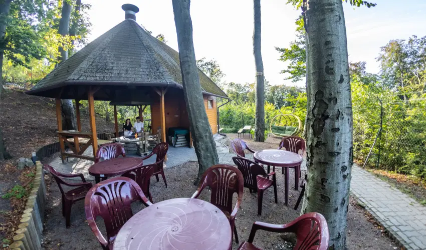 4 vszak Hegyihotel Mtrahza - Mjus 1. (min. 2 j)