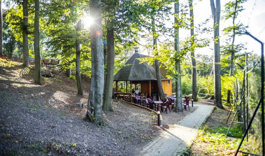 4 vszak Hegyihotel Mtrahza - Mjus 1. (min. 2 j)