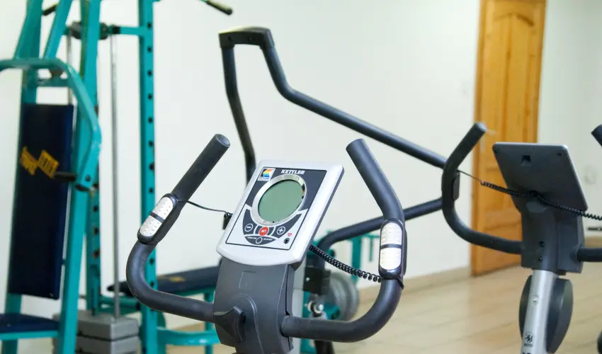 Abbzia Country Club Nemesnp - Mjus 1. - teljes elrefizetssel (min. 2 j)