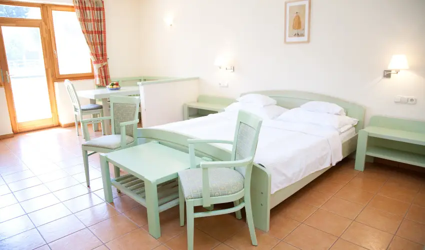 Abbzia Country Club Nemesnp - Mjus 1. - teljes elrefizetssel (min. 2 j)