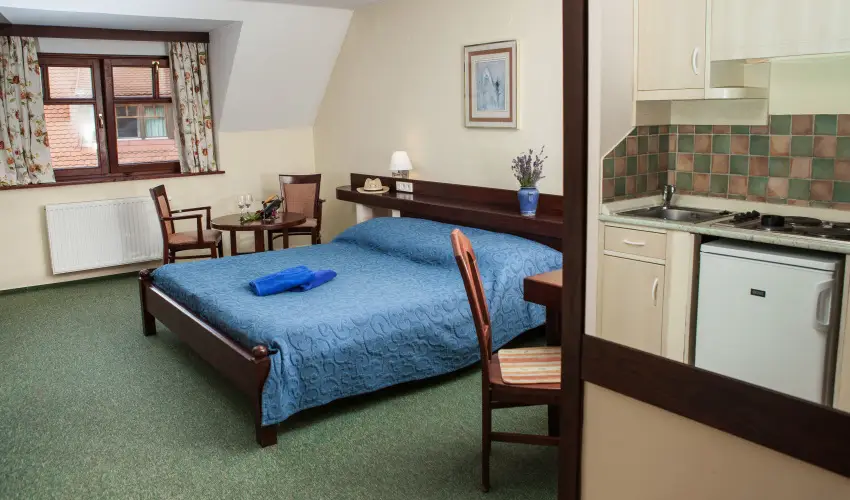 Club Dobogmajor Cserszegtomaj - Mjus 1. - teljes elrefizetssel (min. 2 j)