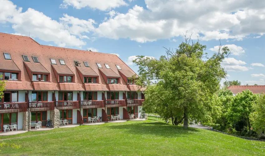 Club Dobogmajor Cserszegtomaj - Mjus 1. - teljes elrefizetssel (min. 2 j)