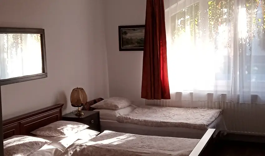 Agod Apartman Gyula - M�jus 1. (min. 3 �j)