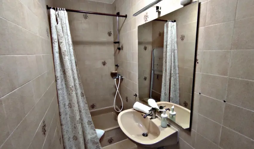 Alea Apartmanok Harkny Harkny - Mjus 1.