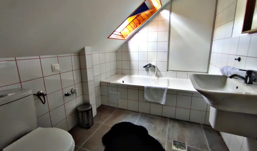 Alea Apartmanok Harkny Harkny - Mjus 1.