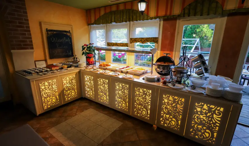 Alfa Hotel Miskolctapolca - Mjus 1. (min. 2 j)