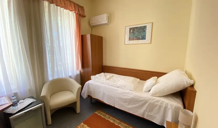 Tisza Alfa Hotel Szeged - Mjus 1.