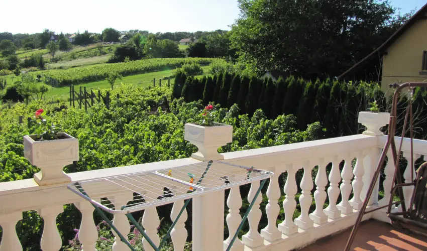 Alshegyi Apartmanok Zalakaros - Mjus 1. (min. 5 j)