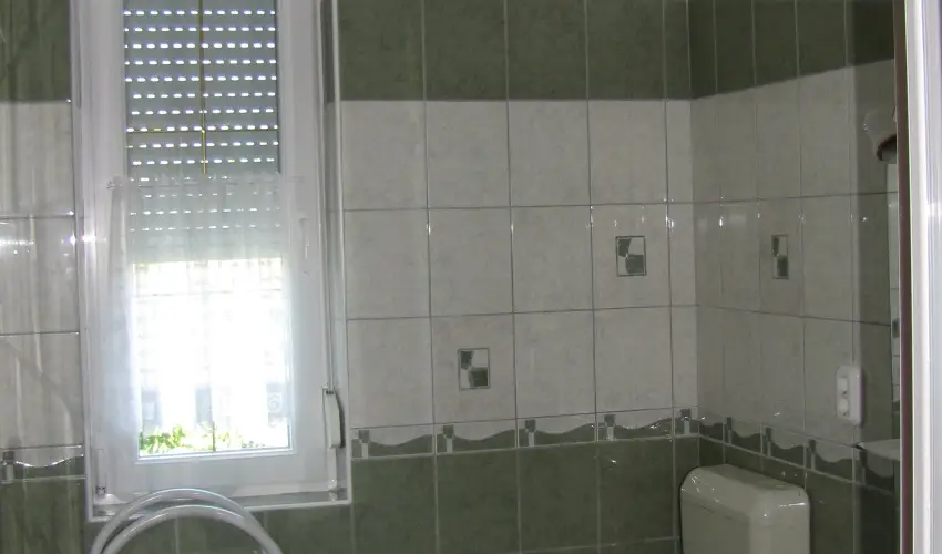 Alshegyi Apartmanok Zalakaros - Mjus 1. (min. 5 j)