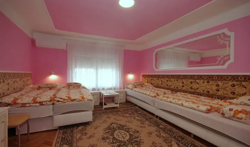 Amlia Apartman Gyula - Mjus 1.