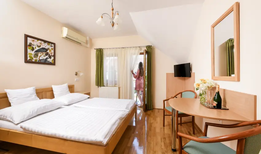 Ametiszt Hotel Harkny - Mjus 1. (min. 3 j)