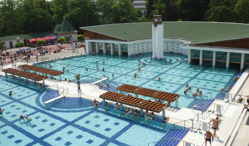 Ametiszt Hotel Hark�ny - M�jus 1.