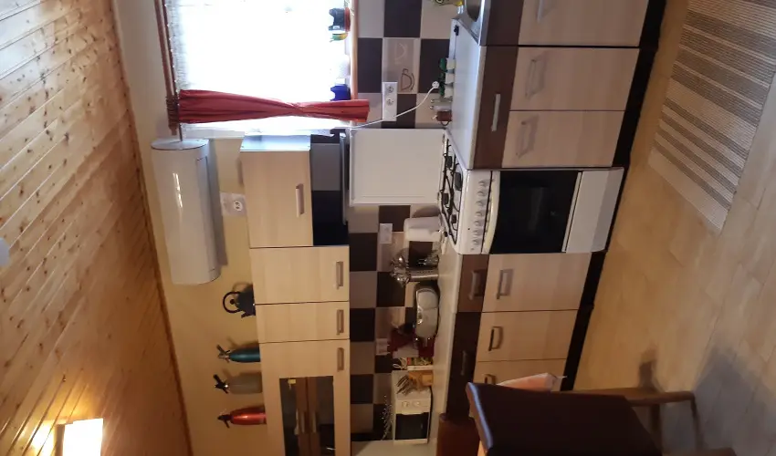 Andrea Vendghz Kehidakustny - Mjus 1. (min. 2 j)