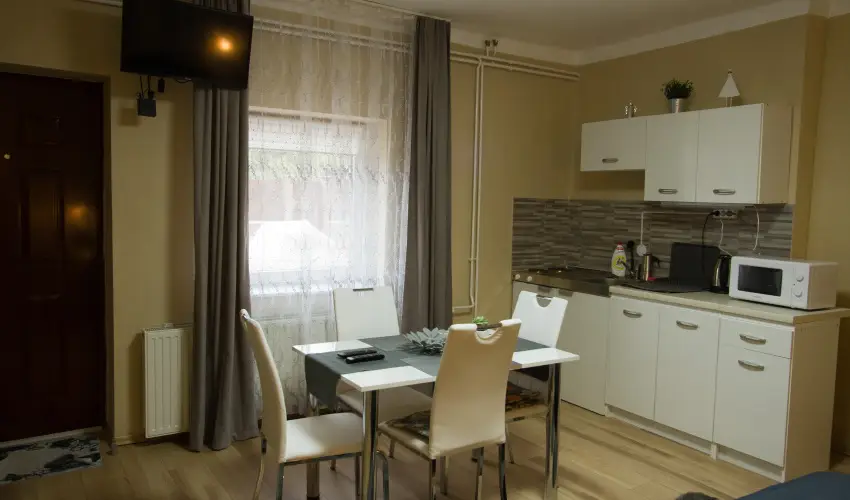 Angyal Apartman Cserkeszl - Mjus 1. (min. 3 j)