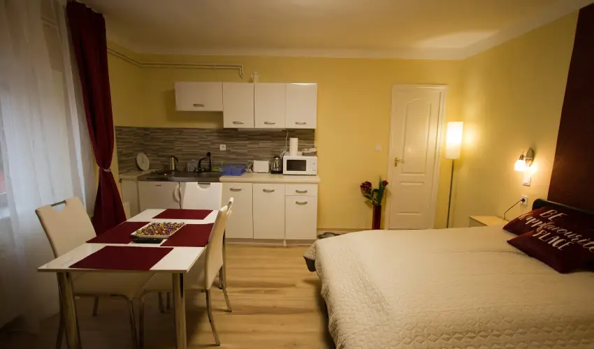 Angyal Apartman Cserkeszl - Mjus 1. (min. 3 j)