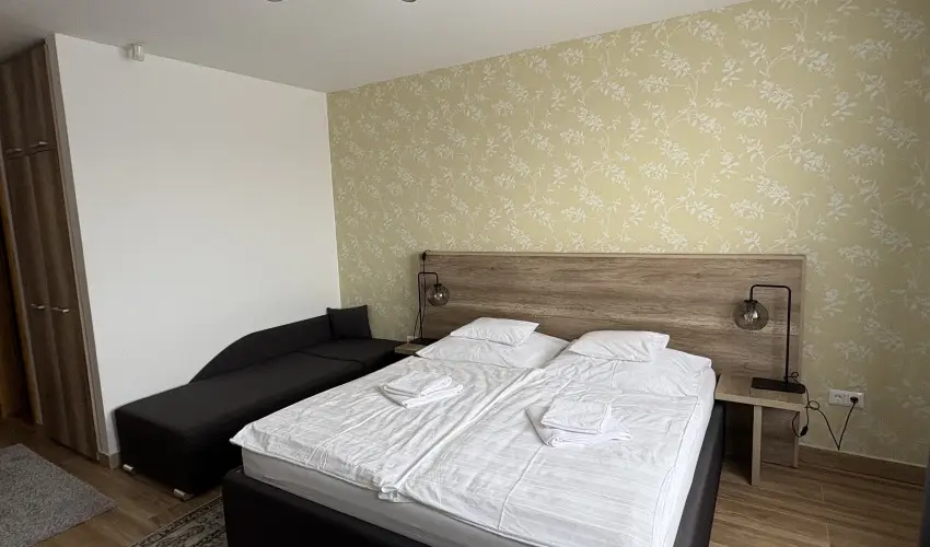 Angyal Borszat Rtka - Mjus 1. (min. 2 j)