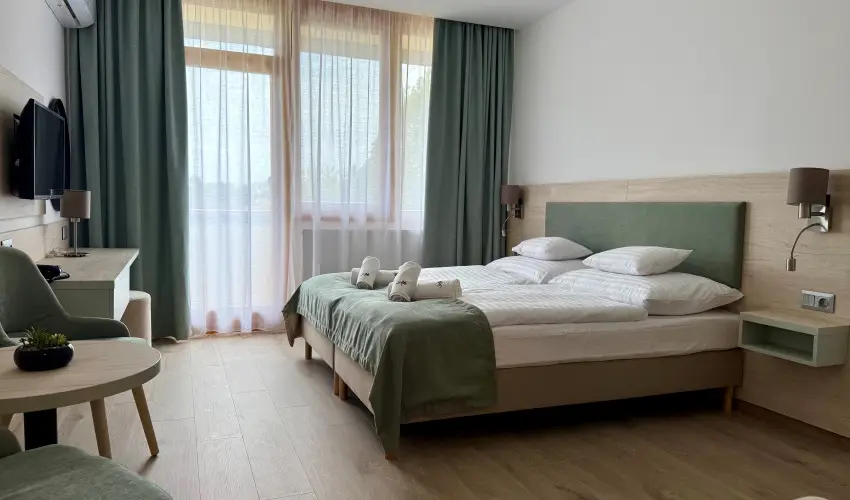 Apartman Hotel B�k, B�kf�rd� - M�jus 1. 