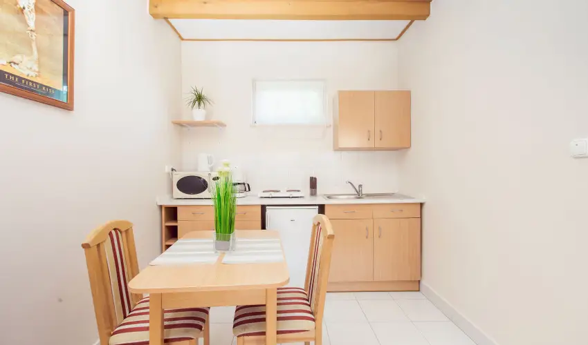 Apartman Szanyi Bk, Bkfrd - Mjus 1.