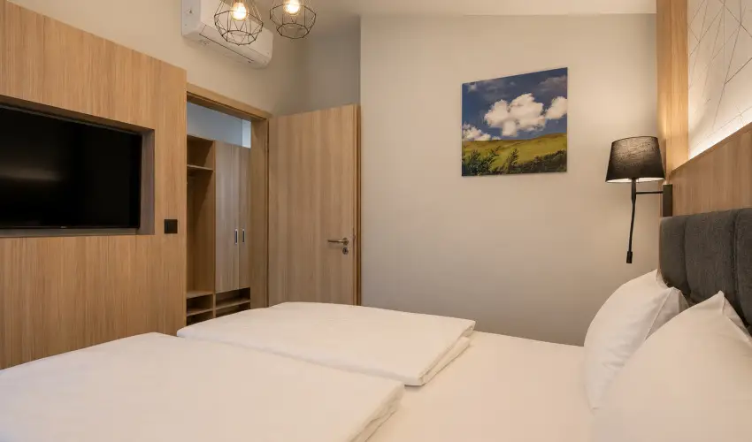 AquaMed Hotel Hark�ny - M�jus 1. (min. 2 �j)