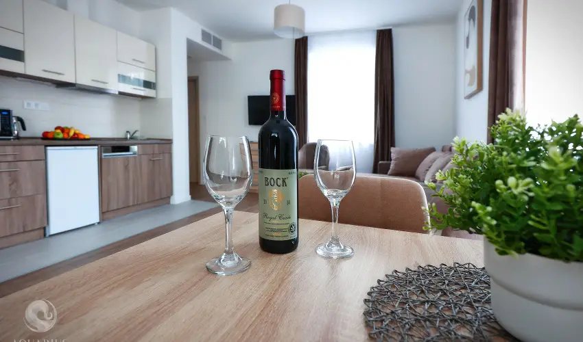 Aquarius Apartments Miskolctapolca - M�jus 1.