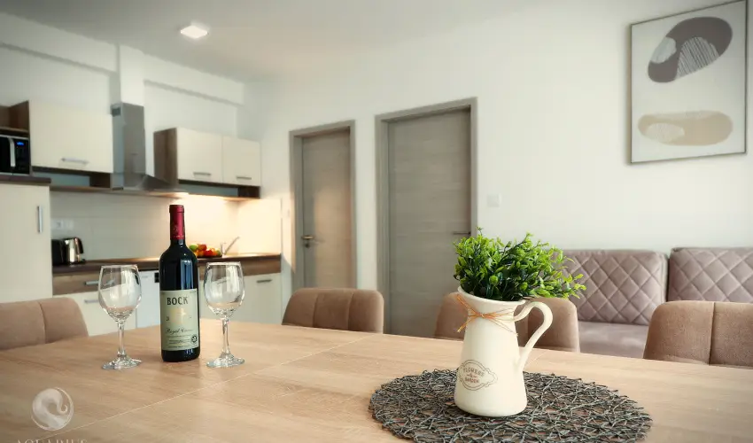 Aquarius Apartments Miskolctapolca - M�jus 1.