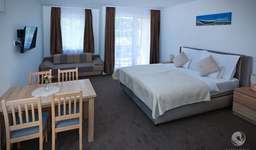 Aquarius Apartments Miskolctapolca - M�jus 1.