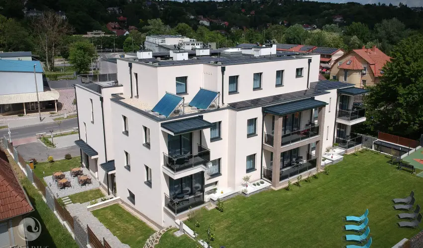 Aquarius Apartments Miskolctapolca - M�jus 1.