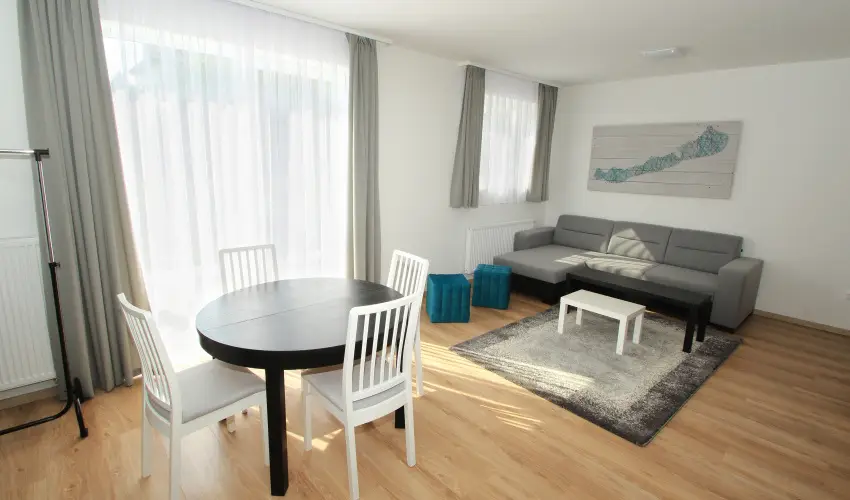 Aquilo Apartmanok Tihany - M�jus 1. (min. 2 �j)