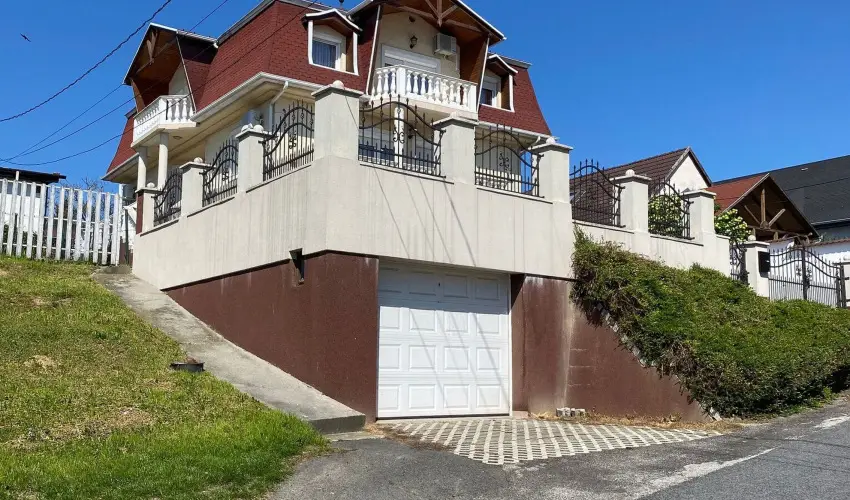 Arany Apartmanhz Zalagyngye  Zalakaros - Mjus 1. (min. 2 j)