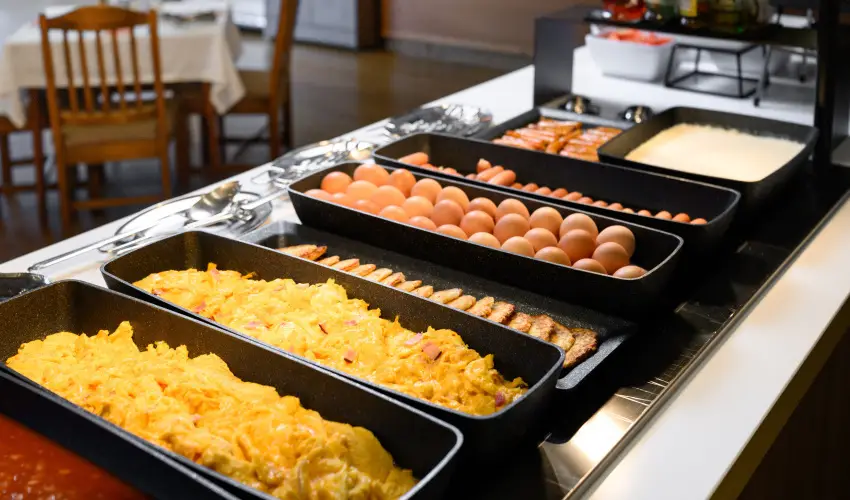 Aranyhomok Hotel Business & Relax Kecskem�t - M�jus 1.