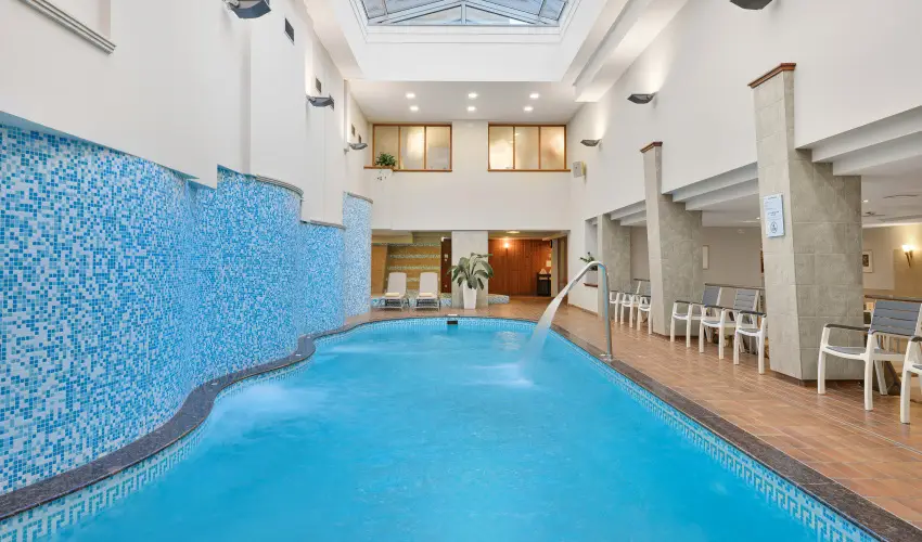 Aranyhomok Hotel Business & Relax Kecskem�t - M�jus 1.