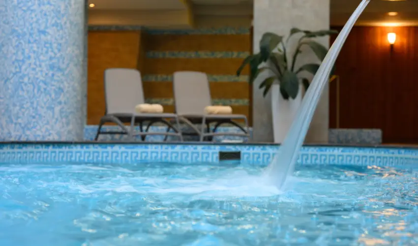 Aranyhomok Hotel Business & Relax Kecskem�t - M�jus 1.