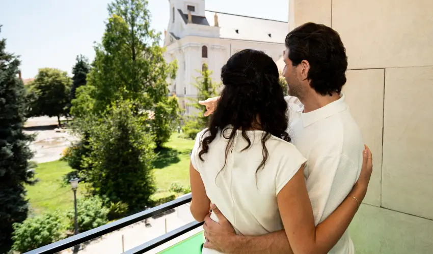 Aranyhomok Hotel Business & Relax Kecskem�t - M�jus 1.