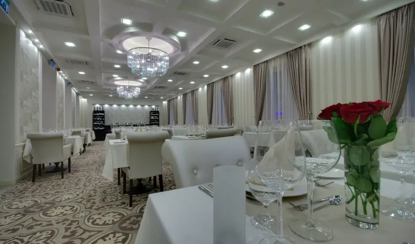Arcanum Hotel Bkscsaba - Mjus 1.