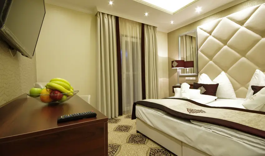 Arcanum Hotel Bkscsaba - Mjus 1.