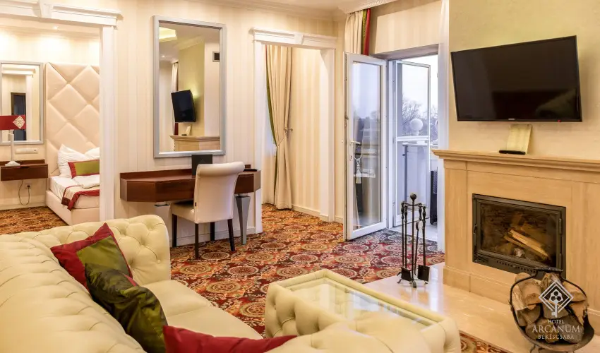 Arcanum Hotel B�k�scsaba - M�jus 1.