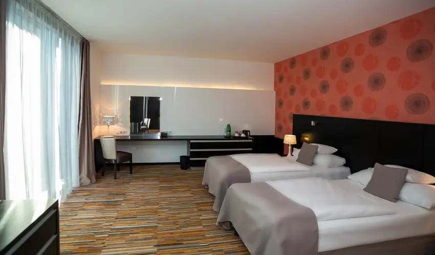 Art Hotel Szeged Szeged - M�jus 1. 