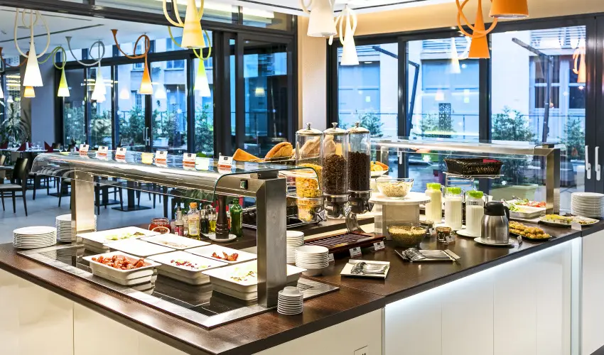 Art Hotel Szeged Szeged - M�jus 1. 