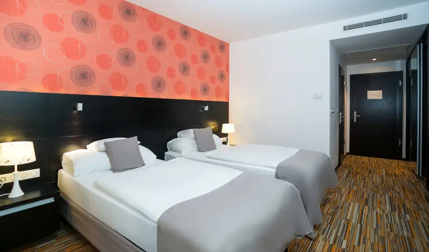 Art Hotel Szeged Szeged - M�jus 1. 
