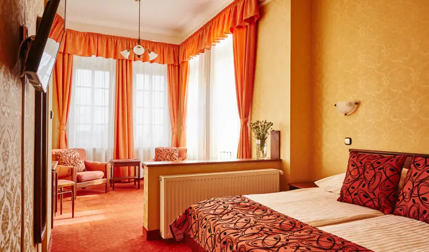 Astoria Hotel s tterem Balatonfred - Mjus 1.