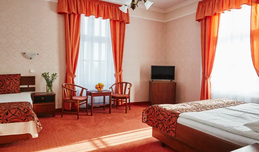 Astoria Hotel s tterem Balatonfred - Mjus 1.
