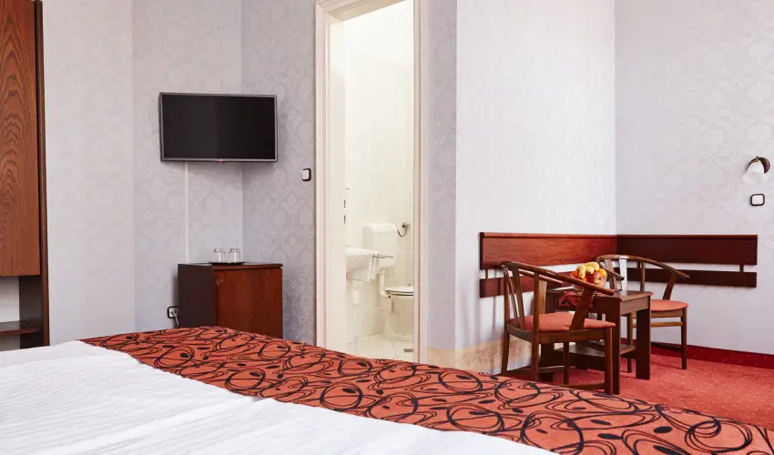 Astoria Hotel s tterem Balatonfred - Mjus 1.