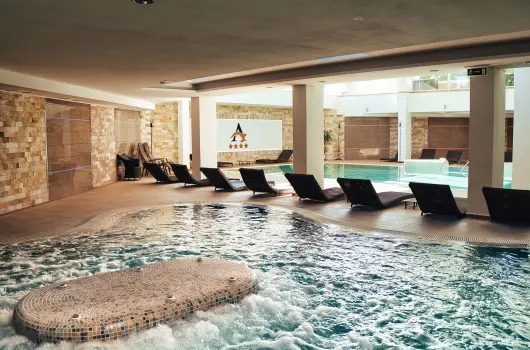 Hotel Atlantis Wellness & Conference - Mjus 1. (min. 2 j)