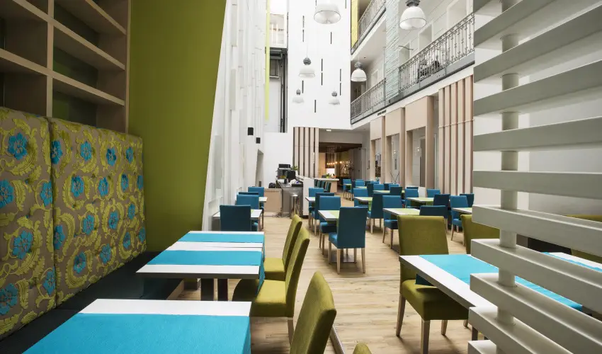 Atrium Fashion Hotel Budapest - Mjus 1. - teljes elrefizetssel