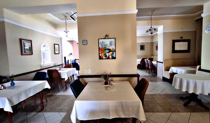 trium Hotel Harkny - Mjus 1.