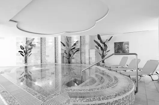 Aurora Hotel - M�jus 1.